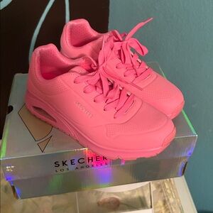 Skechers Neon Pink Sneakers